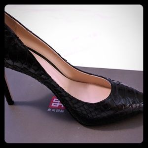 Inci heels